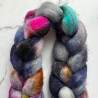 Superwash BFL, inspired by The Devil Knits with Je Laine colourway